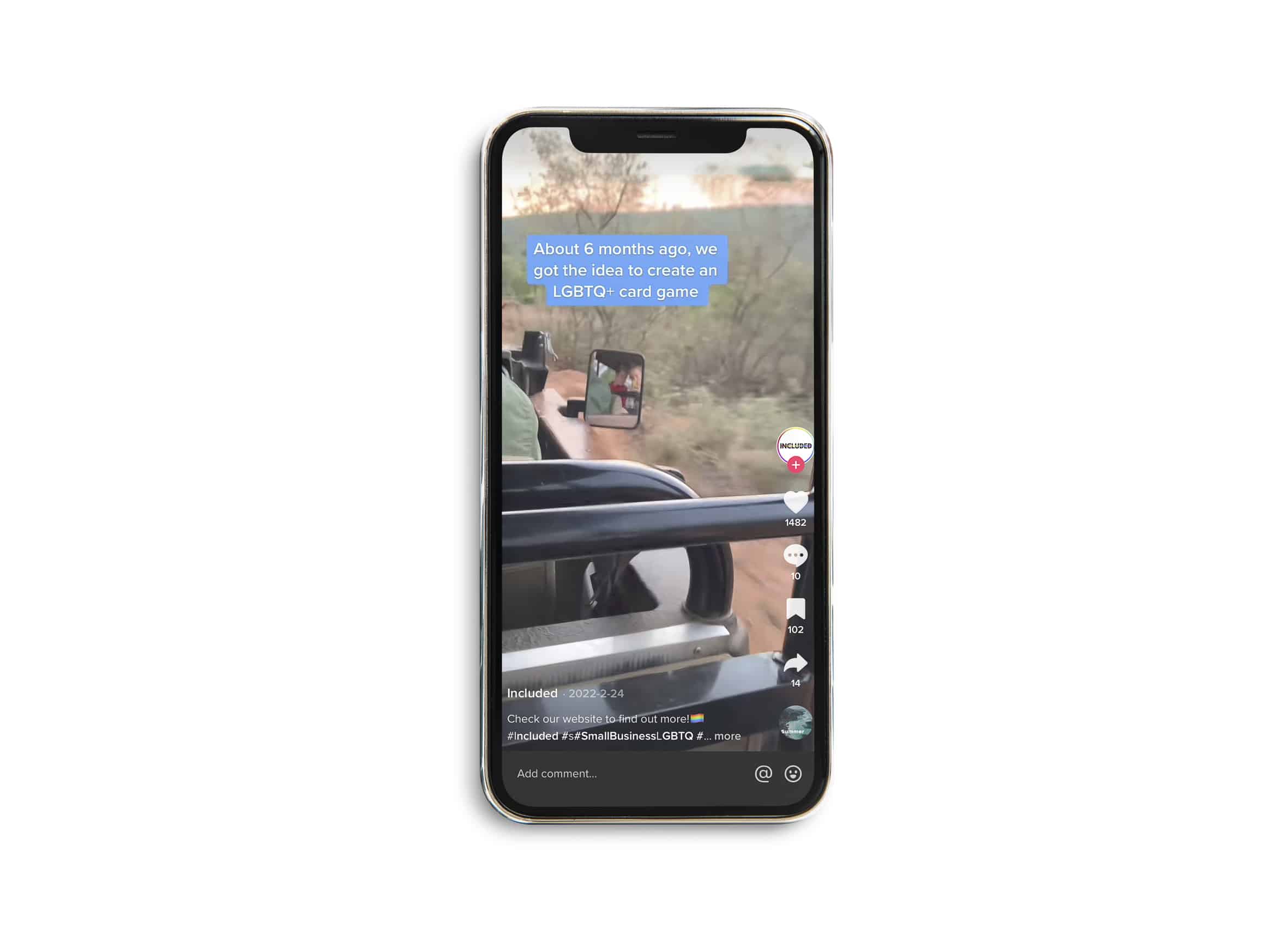 een zwarte telefoon met een tiktok video erop